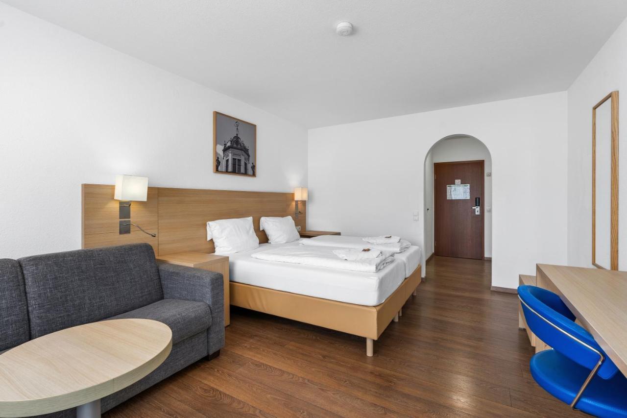 Hotel Adler FDH Extérieur photo